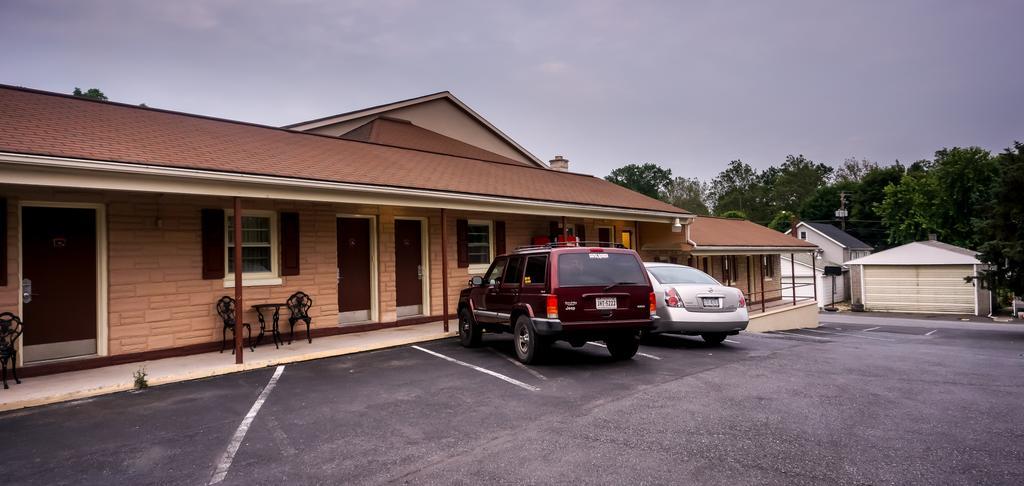 Cocoa Country Inn Hershey Exterior foto